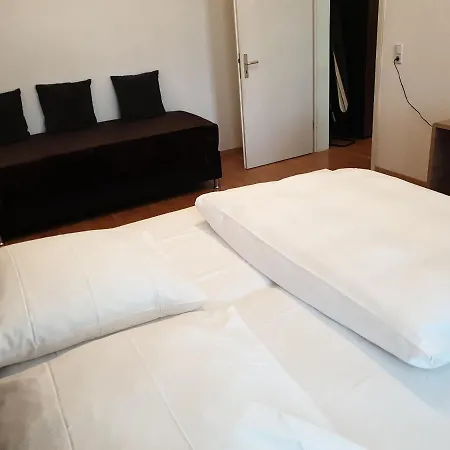 Avenue - Hilbersdorfer Strasse * Chemnitz