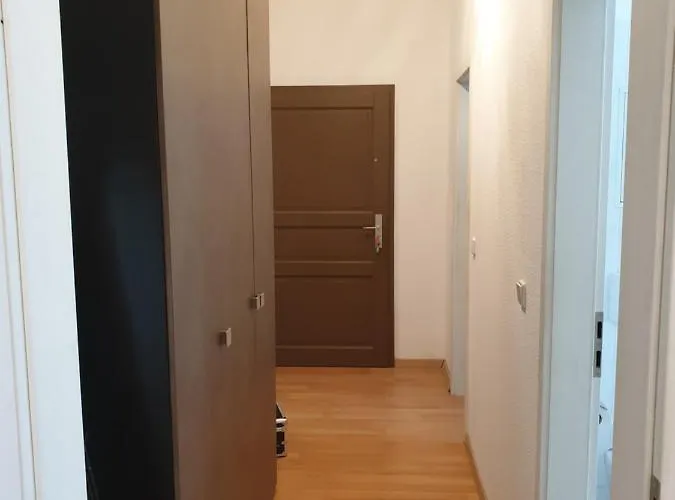 Avenue - Hilbersdorfer Strasse شقة